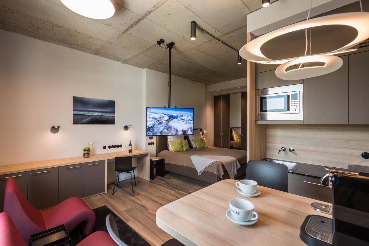 Golden Ball, Exclusive Serviced Apartments Munich Aschheim Exterior photo