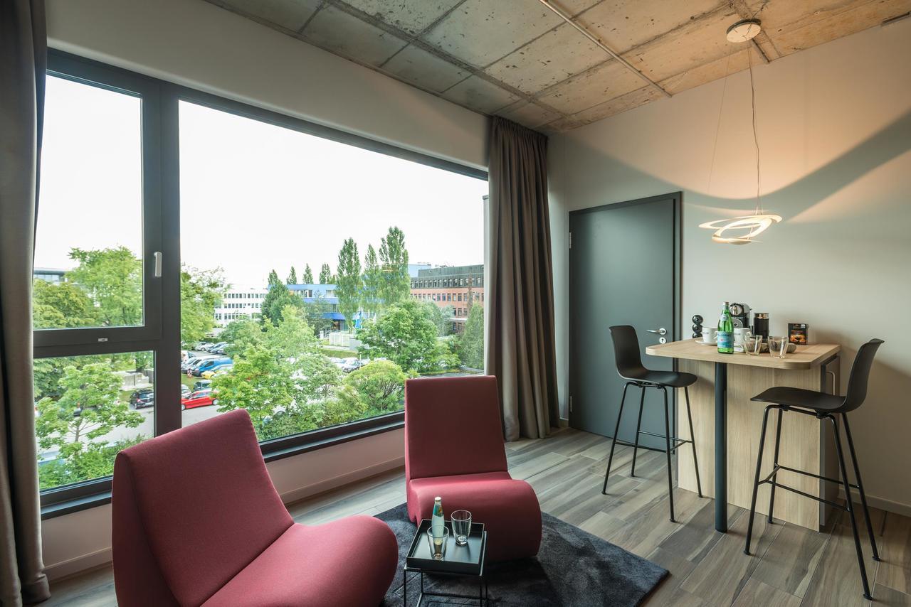 Golden Ball, Exclusive Serviced Apartments Munich Aschheim Exterior photo